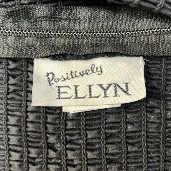 Vintage Positively Ellyn Black Velvet 80's Off the Shoulder Dress Size 6 - Picture 4 of 8